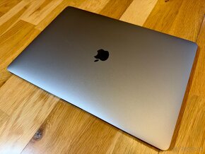 Apple MacBook Pro 16 2019 i9 16GB 1TB 5500M Perfektný stav - 2
