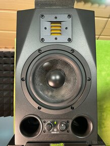 Adam audio A7X - 2