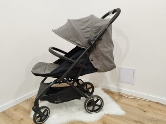 Cybex EezyS2+ plus podložky Elodie Gratis - 2