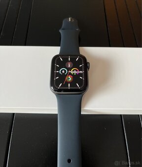 Apple watch SE 44mm - 2