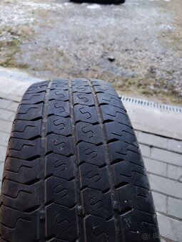 215/65 R16 - 2