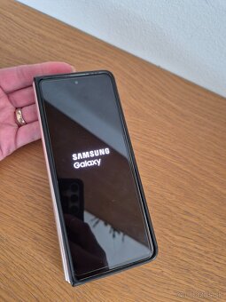 Samsung Galaxy Z Fold 4 - 2