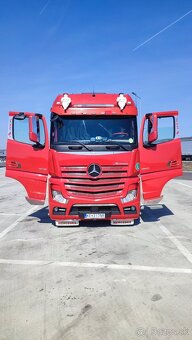 Mercedes Actros MP4 - 2