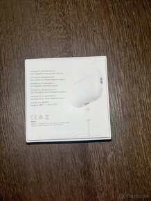 Apple AirPods Pro 2nd generation - 2