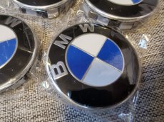 Stredové pukličky krytky do kolies 68 mm BMW - 2