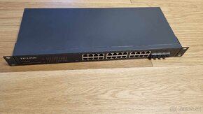 TP-LINK TL-SG2424 Switch 24x GLAN, 4x GLAN SFP port - 2