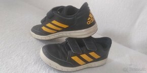 adidas detské botasky č.36 - 2