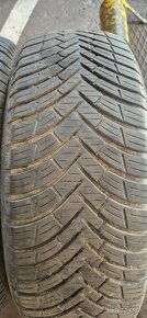 Predám 4ks.celoročné kleber 185/65R15 88H.. - 2