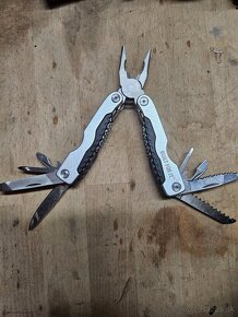 Multitool  catterpillar - 2