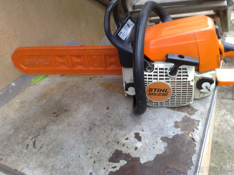 Stihl ms 230 - 2