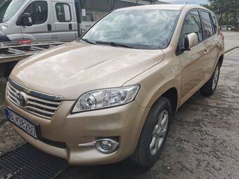 Toyota rav 4 2.2 d4d, rok 2011 - 2