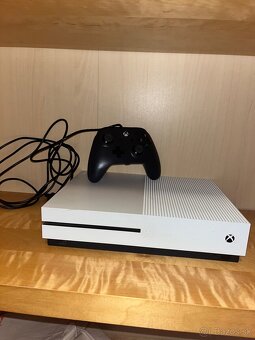 Xbox one s 500gb - 2