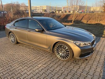 Predám BMW 730d full výbava - 2