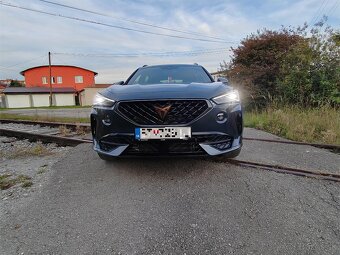 cupra formentor 1,5 tsi 110 kw dsg-9000km - 2