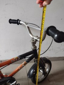 Bicykel s pomocnymi kolieskami 12" - 2