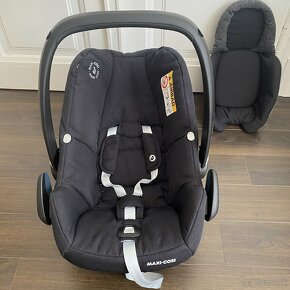 Predam detsku autosedacku maxi cosi rock 0-12m - 2