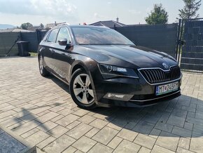 Skoda Superb Kombi 4x4 140kw dsg - 2