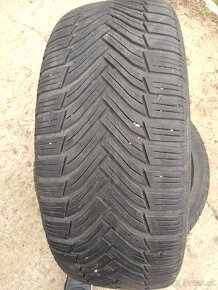 Predám Zimné Pneumatiky 225/45R17 - 2