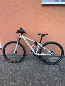 Horsky bicykel GT Avalanche 27,5 - 2