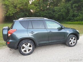 Toyota rav4 - 2