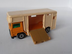 Matchbox SF40 - 2