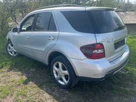 MERCEDES ML W164 320 CDI ROZPREDAM - 2