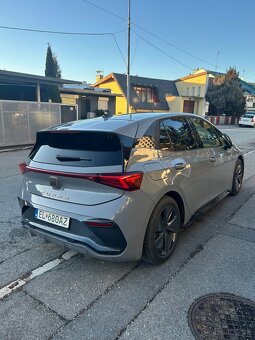 Cupra Born - 2