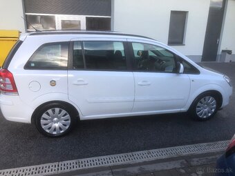 Opel zafira B 1,7 cdti 92kw r.v-2013   7 miest - 2