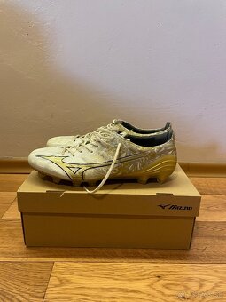 Kopačky Mizuno Alpha Elite 43 - 2