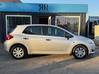 Toyota Auris 1.33 I Dual VVT-i Terra Cool - 2