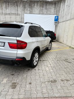 BMW X5 E70 7 mest - 2