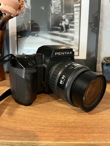 Pentax SF7 + 28-80mm - 2