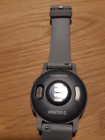 Garmin Vivoactive 4s - 2