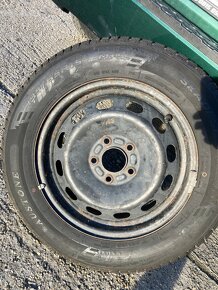 Disky s pneumatikami 195/65 R15 zimné - 2