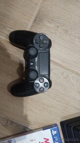 Playstation 4 Pro - 2