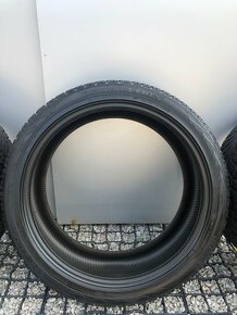 NOKIAN WR SUV 4 - 2