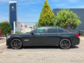 BMW Rad 7 750i xDrive 300 kW AT6 - 2