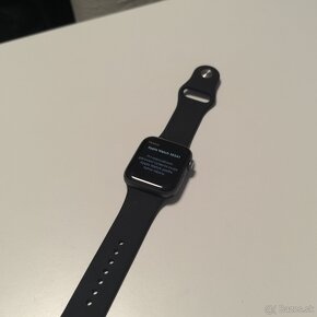 Apple Watch 5 44mm - 2