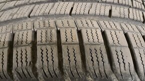 Predám 2ks jazdené zimné 265/60r18-114H Hankook - 2