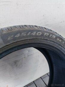 245/40 r19 zimné - 2