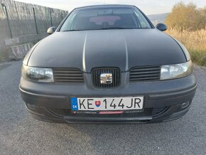 SEAT Leon 1M, 1.6 Benzín, 77kw, čierna matná - 2