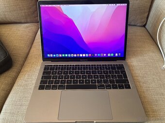 Predám MacBook Pro 13 2017 - 2