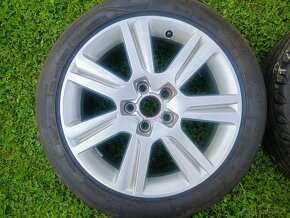 Disky R17 Audi 7.5Jx17H2 ET45 / 8K0601025B - 2