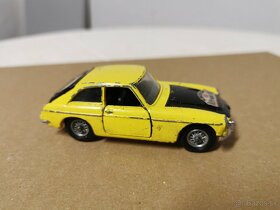 Corgi toys MG C - 2