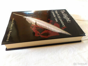 Kniha Twilight: Sága & její postavy v proudu času - 2