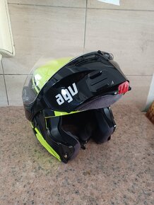 AGV Compact - 2