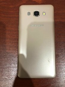 Samsung Galaxy J5 2016 - 2