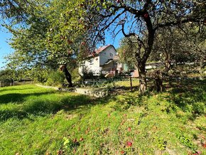 Rodinný dom v Žiline (časť Budatín) - 2054 m2 - 2