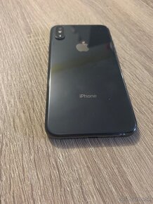 iPhone XS / 64GB Cierny Nová batéria Super stav - 2