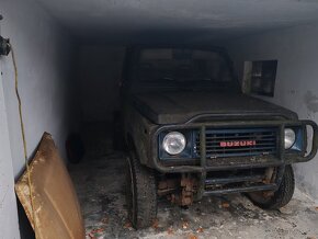 Suzuki samurai - 2